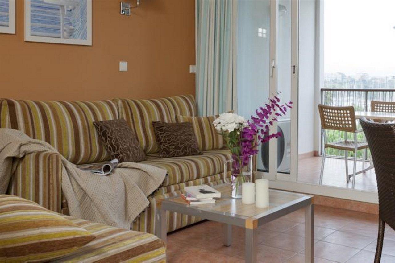 אנטיב Residence Pierre & Vacances Premium Port Prestige מראה חיצוני תמונה